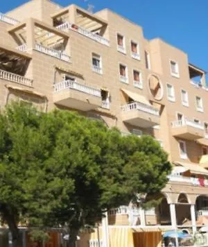 公寓 The Pearl Of Punta Prima 托雷维耶哈